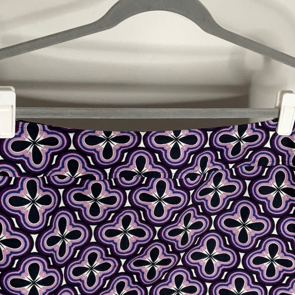 EUC Ann Taylor Skirt Size 4 - Picture 3 of 8